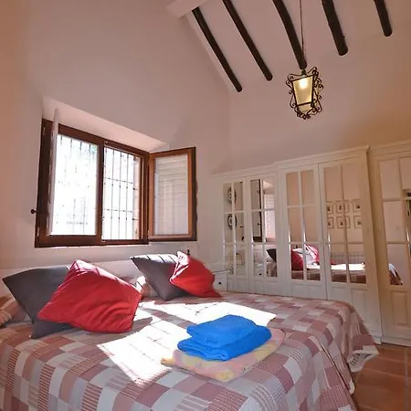 别墅 El Molino Menyber 内尔哈