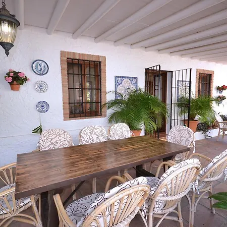 Molino Casanova Menyber Villa