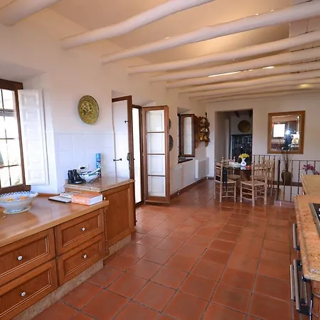 Molino Casanova Menyber Villa