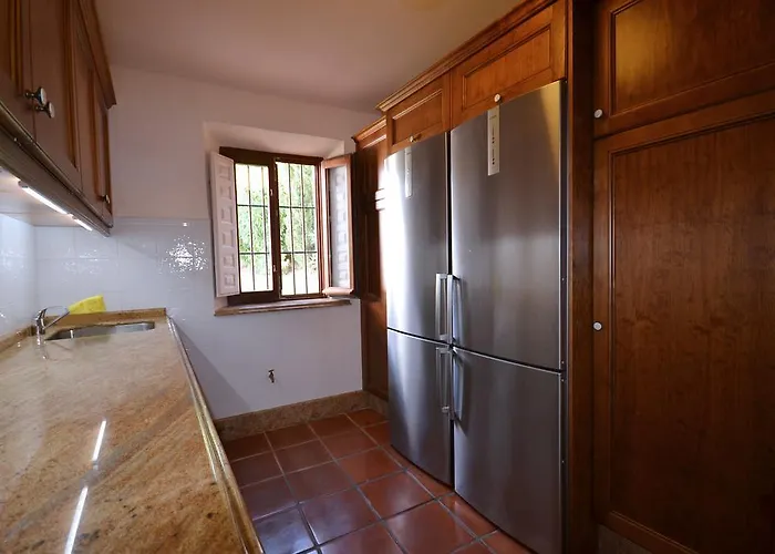 El Molino Menyber Willa *